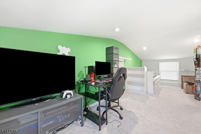 64 Conover Avenue Nutley NJ 07110