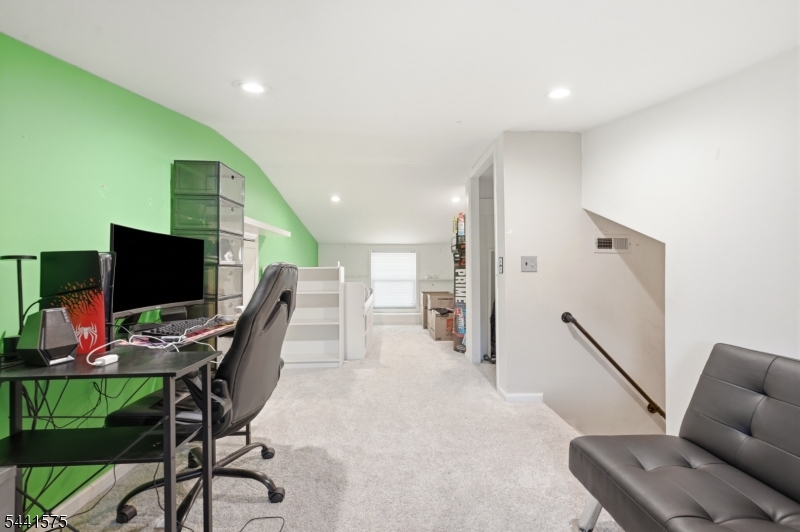 64 Conover Avenue Nutley NJ 07110