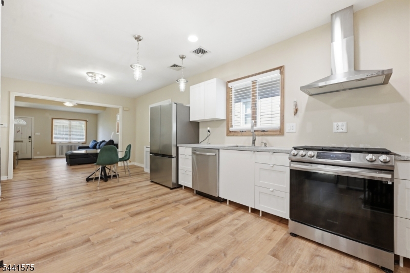 64 Conover Avenue Nutley NJ 07110