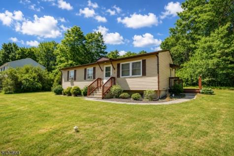 2 Alder Terrace Wantage NJ 07461