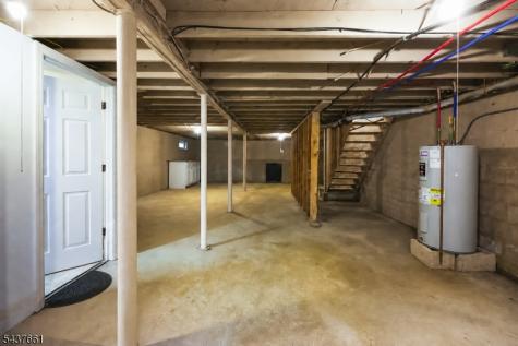 2 Alder Terrace Wantage NJ 07461