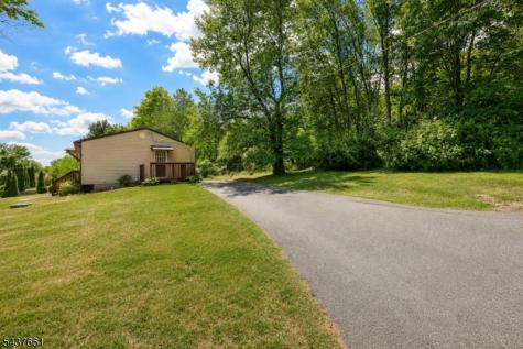 2 Alder Terrace Wantage NJ 07461