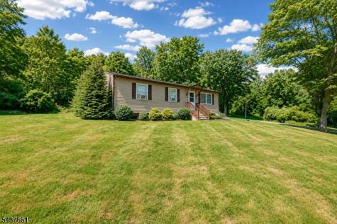 2 Alder Terrace Wantage NJ 07461
