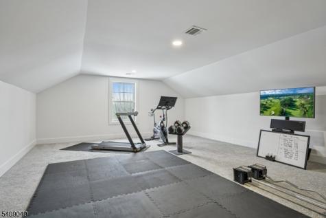 8 Fox Chase Road Madison NJ 07940