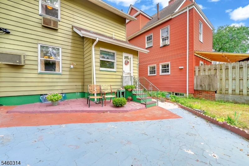 9 Halcyon Place Bloomfield NJ 07003