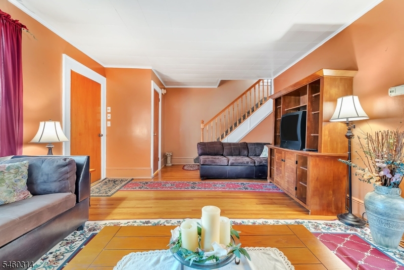 9 Halcyon Place Bloomfield NJ 07003