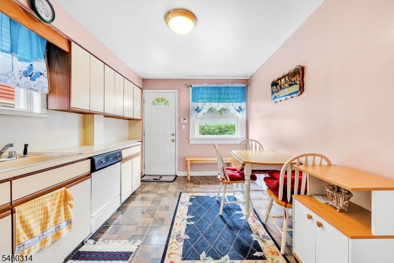 9 Halcyon Place Bloomfield NJ 07003