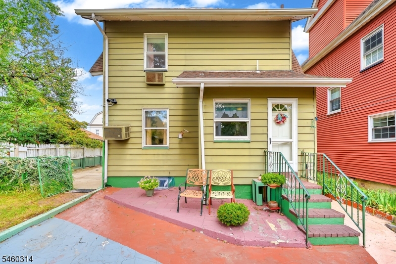 9 Halcyon Place Bloomfield NJ 07003