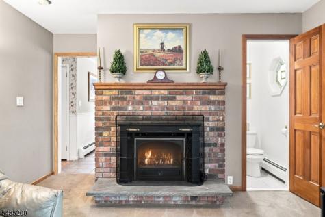 20 Preston Terrace Bedminster NJ 07921