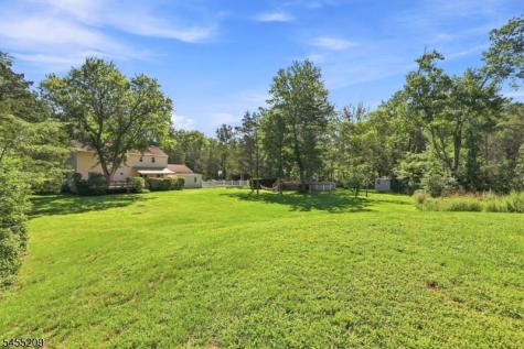 20 Preston Terrace Bedminster NJ 07921