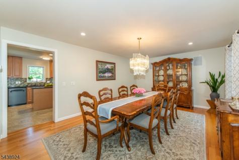24 Willow Lane Marlboro NJ 07726