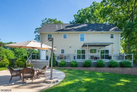 24 Willow Lane Marlboro NJ 07726