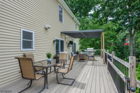 24 Willow Lane Marlboro NJ 07726