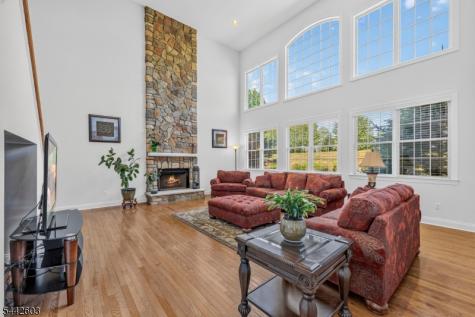 26 High Ridge Lane Frankford NJ 07822