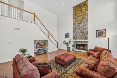 26 High Ridge Lane Frankford NJ 07822