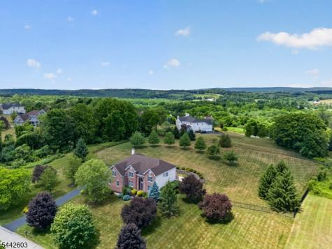 26 High Ridge Lane Frankford NJ 07822