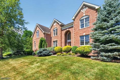 26 High Ridge Lane Frankford NJ 07822
