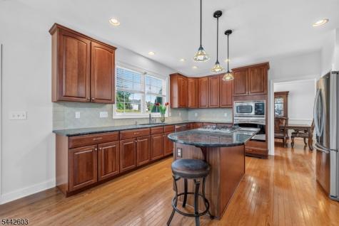 26 High Ridge Lane Frankford NJ 07822