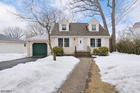 627 E Vail Road Roxbury NJ 07850