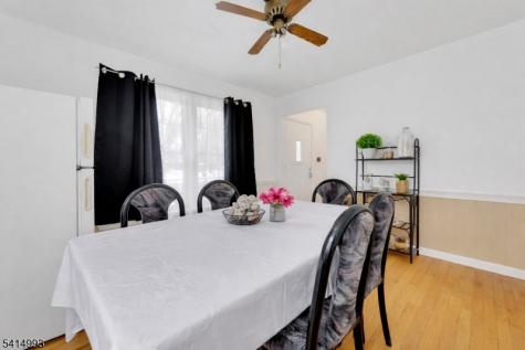 627 E Vail Road Roxbury NJ 07850