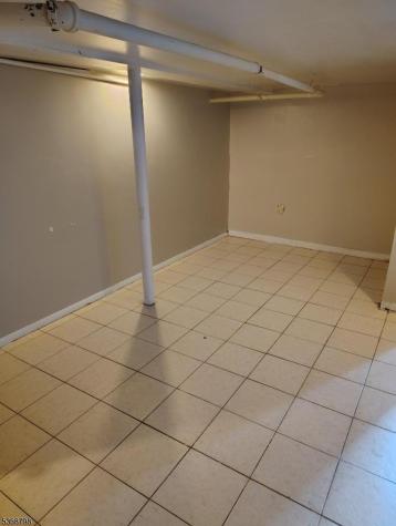 6 Emerson Street East Orange NJ 07018