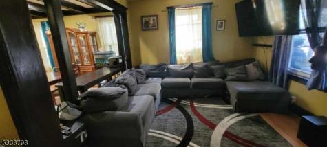 6 Emerson Street East Orange NJ 07018