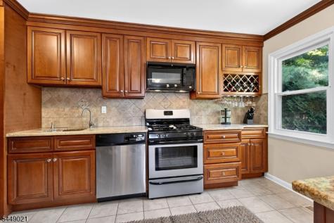144 Gould Avenue North Caldwell NJ 07006