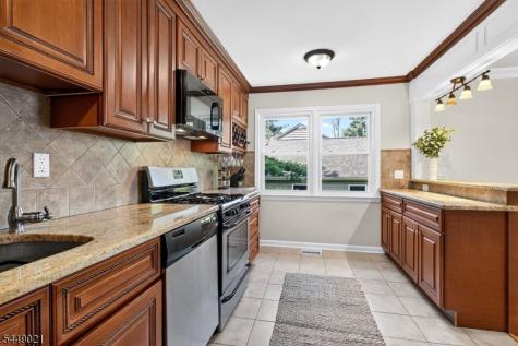 144 Gould Avenue North Caldwell NJ 07006