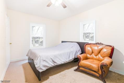 49 Lyons Avenue Newark NJ 07112