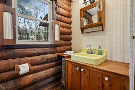 71 Hainesburg River Road Knowlton NJ 07832