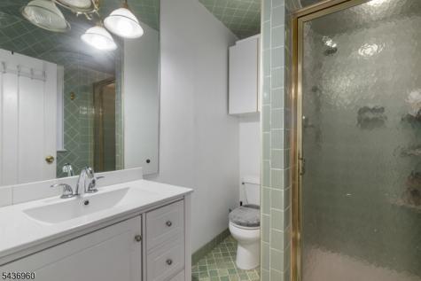 16 Summit Road Clifton NJ 07012