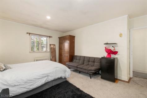 16 Summit Road Clifton NJ 07012