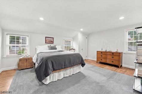 5 Mckinley Avenue West Caldwell NJ 07006