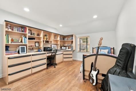 5 Mckinley Avenue West Caldwell NJ 07006