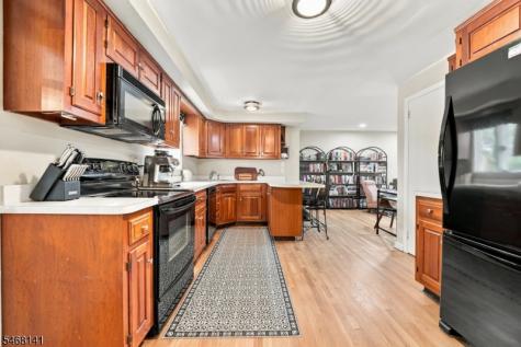 5 Mckinley Avenue West Caldwell NJ 07006