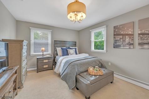 15 Oak Place Hawthorne NJ 07506