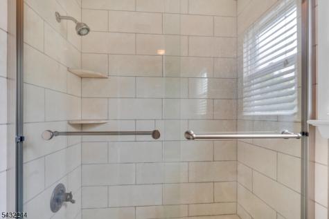 15 Oak Place Hawthorne NJ 07506