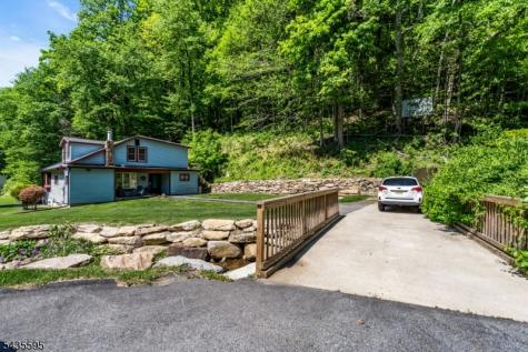 145 Millbrook Road Franklin NJ 07882