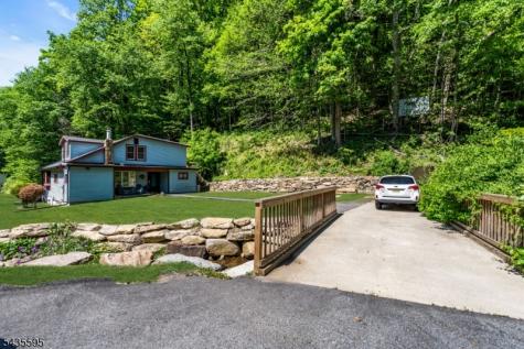 145 Millbrook Road Franklin NJ 07882
