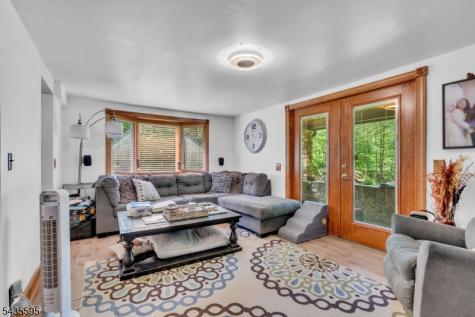 145 Millbrook Road Franklin NJ 07882