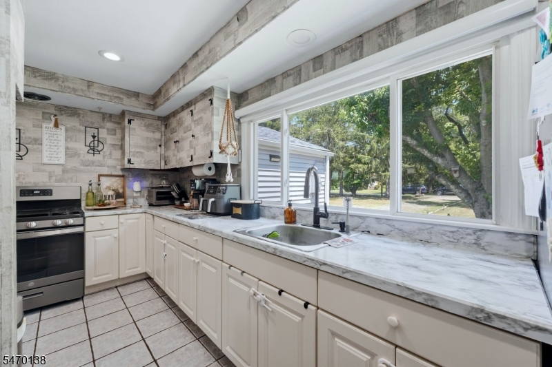 728 Mill Lane Hillsborough NJ 08844