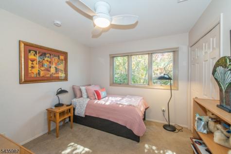 22 Woodbine Trail Parsippany-troy Hills NJ 07054