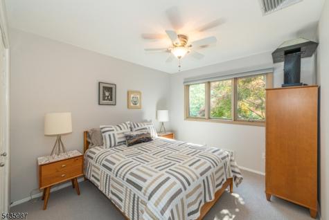 22 Woodbine Trail Parsippany-troy Hills NJ 07054