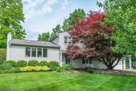 22 Woodbine Trail Parsippany-troy Hills NJ 07054