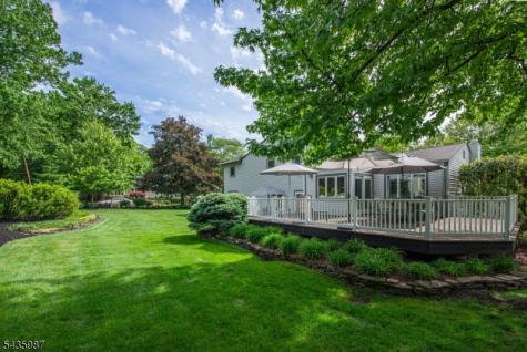 22 Woodbine Trail Parsippany-troy Hills NJ 07054