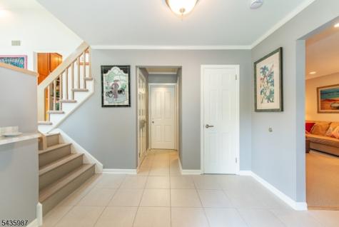 22 Woodbine Trail Parsippany-troy Hills NJ 07054