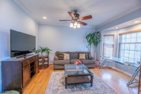 66 Green Valley Drive Warren NJ 07059