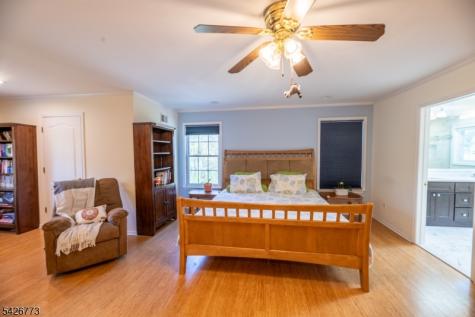 66 Green Valley Drive Warren NJ 07059