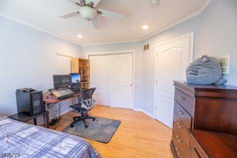66 Green Valley Drive Warren NJ 07059