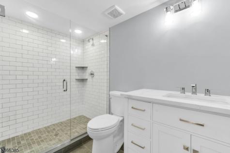 204 Hoover Place Union NJ 07083